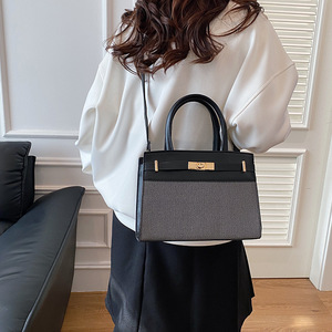 Bolso Bandolera de Mujer Estilo Coreano, Casual, Moderno, con Textura, Diseño de Letras y Cierre de Cremallera - Product Image 5