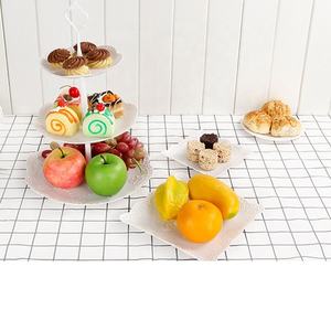 แท่นวางเค้กพลาสติกสีขาว3ชั้นแบบใช้แล้วทิ้งพกพาและรีไซเคิลได้ - Product Image 6