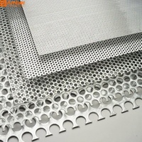 Panneau en métal perforé architectural, plaque décorative en aluminium et acier inoxydable sur mesure pour revêtement mural extérieur