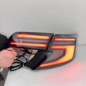 Luces traseras secuenciales con animación de inicio para Toyota Camry 2012-2014, tipo USA XV50, versión estadounidense ahumada - Product Image 6