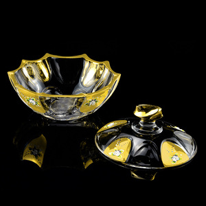 Piatto dorato ricoperto <span class=keywords><strong>di</strong></span> cristallo ciotola <span class=keywords><strong>di</strong></span> zucchero da portata in <span class=keywords><strong>vetro</strong></span> trasparente per caramelle natalizie <span class=keywords><strong>con</strong></span> <span class=keywords><strong>coperchio</strong></span> - Product Image 3