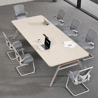 Grande table de conférence exécutive avec profil rectangulaire, finition des bords lisses et personnalisation OEM/ODM