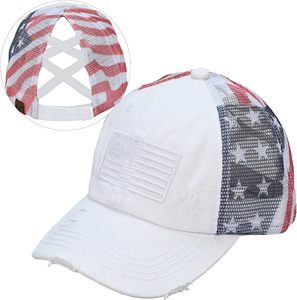 Casquette de camionneur en maille blanche avec drapeau américain, patch brodé, design vieilli, unisexe, réglable, 6 panneaux - Product Image 1