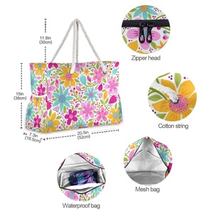 กระเป๋าหิ้วชายหาดลายดอกไม้เล็กๆ แบบใหม่ กันน้ำ ใช้ซ้ำได้ สำหรับผู้หญิง - Product Image 4