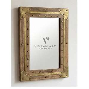 Elegante Espejo Decorativo de Pared con Marco Dorado Art Deco, Hecho a Mano, Ecológico, de Madera Premium para Interiores de Hogares de Lujo - Product Image 4