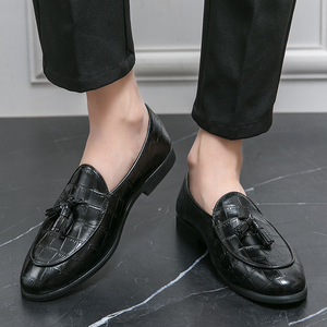 Chaussures habillées et Richelieu en cuir italien pour hommes, style marche, les plus vendues 2026, mocassins de mariage et de fête, chaussures classiques en cuir texturé. - Product Image 6