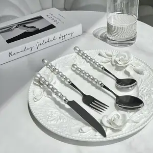 304 acier inoxydable Dessert cuillère couteau à Steak cadeau cuillère luxe moderne diamant perle vaisselle élégant perlage couverts