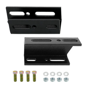 Kit de soporte para barra estabilizadora delantera Rough Country para camiones GM 67-87, incluye herrajes de montaje de hierro negro - Product Image 2