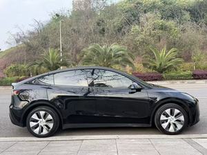 Voitures électriques d'occasion <span class=keywords><strong>Tesla</strong></span> <span class=keywords><strong>Model</strong></span> <span class=keywords><strong>Y</strong></span> 2023 noires, 50 000 km, bon état, sans accident, conduite à gauche, SUV pour l'exportation - Product Image 3