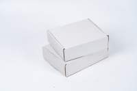 Logo personnalisé à l'intérieur de la boîte d'emballage en carton ondulé kraft brun avec logo