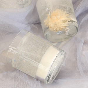 Velas Aromáticas de Lujo Xiangnan con Flores Secas en Botellas de Vidrio - Regalo para el Día de la Madre, Larga Duración de 3 a 5 Años, Sin Olor Excesivo - Product Image 5