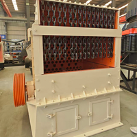 Concasseur portable de type boîte pour la production directe de sable à partir de pierre, machine de broyage de roche dure pour la production de sable, machine de traitement continu de la pierre