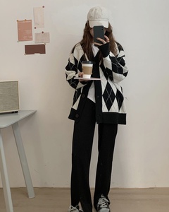 <span class=keywords><strong>Cardigan</strong></span> <span class=keywords><strong>rosa</strong></span> stile coreano per le donne 2024 autunno inverno maglione Plaid a maglia larga <span class=keywords><strong>donna</strong></span> monopetto a maniche lunghe maglieria - Product Image 3