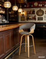 Chaise de bar de restaurant de haute qualité, en bois courbé écologique, style moderne et luxueux, avec structure en bois.