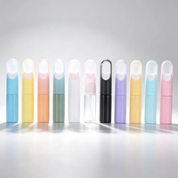 Flacon pulvérisateur suspendu de 20 ml, mini atomiseur rechargeable, conteneur cosmétique en plastique pour parfum, idéal pour les voyages