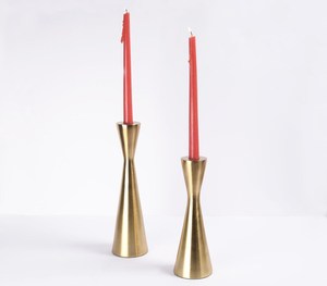 Porte-bougie en métal le plus vendu pour la décoration de table, la maison, le salon, la salle à manger, les événements de mariage, disponible au meilleur prix - Product Image 1