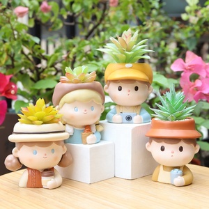 Douce Sortie Couple Style Design Bureau Décoration Résine Artisanat Fleur Décoration Bonsaï Succulent Petits Pots De Fleurs - Product Image 2