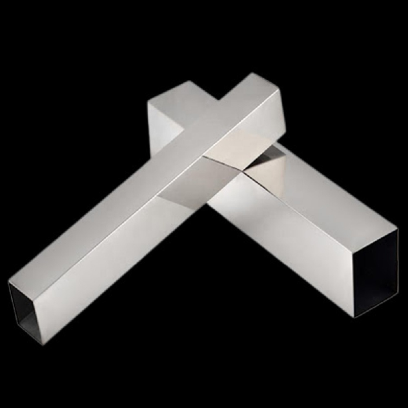 Equipment application 439 stainless steel square pipe