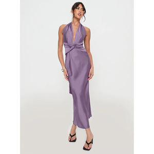 Produit de gros <span class=keywords><strong>Robe</strong></span> longue Maxi sans manches en satin à encolure plongeante et dos ouvert avec design trapèze pour femmes coupe ajustée - Product Image 1