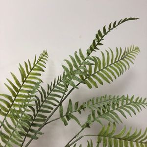 Nouvelles feuilles de <span class=keywords><strong>fougère</strong></span> de verdure artificielles ornementales pour la <span class=keywords><strong>d</strong></span>écoration <span class=keywords><strong>d</strong></span>'hôtel de mariage à la maison - Product Image 2