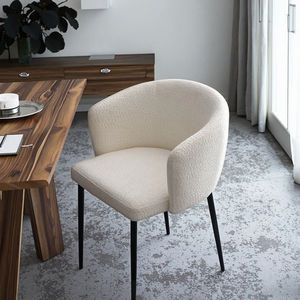 Chaise de salle à manger Talo de style crème minimaliste moderne italienne, luxe pour la maison, revêtement en cachemire, cadre en acier, dossier de villa - Product Image 2