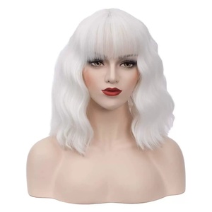 Perruque synthétique <span class=keywords><strong>courte</strong></span> à ondulations d'eau en gros <span class=keywords><strong>pour</strong></span> femmes, aspect naturel, bouclée, remplacement complet des <span class=keywords><strong>cheveux</strong></span>, coiffures <span class=keywords><strong>pour</strong></span> fêtes et costumes - Product Image 5