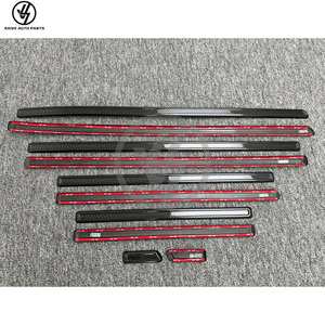 Bandes de garniture latérale de voiture en fibre de carbone sèche brillante à tissage sergé, ajustement précis 1:1 pour G-Class - Product Image 5