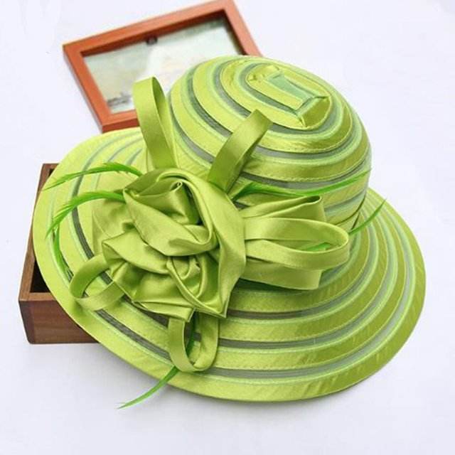 สีเขียว