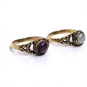 Anillos de piedras preciosas de piedra lunar amatista, anillo de tamaño fijo de piedra Natural de Color dorado y latón - Product Image 2
