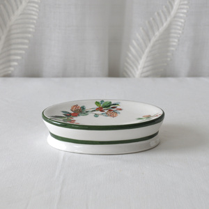 Collection Noël Oiseaux et Fleurs : Ensemble de 4 accessoires de salle de bain en céramique minimaliste et élégant, motif <span class=keywords><strong>Cardinal</strong></span> et floral - Product Image 6