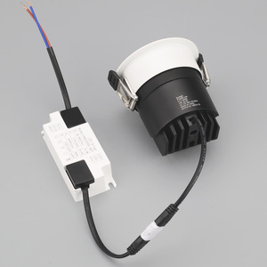 Faretto LED Mini Smart <span class=keywords><strong>Ecolux</strong></span> Moderno Anti-Riflesso da 12W in Alluminio, Orientabile CCT, per Soffitto di Soggiorno e Camera da Letto - Product Image 4