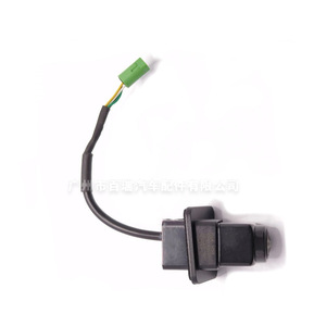 Cámara de marcha atrás 01728219 para coches Geely, resolución 480x600, visión nocturna, señal de vídeo estándar, fuente de alimentación de 12V CC - Product Image 5
