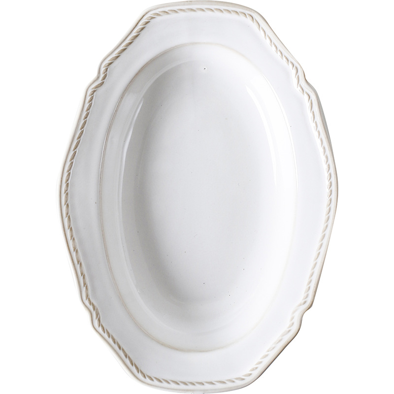 oval plate 25.5x18x4.5cm