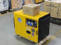 Générateur diesel portable silencieux à économie de carburant avec alternateur sans balais 5 kW, 6 kW, 10 kW et interrupteur de transfert automatique pour utilisation en extérieur