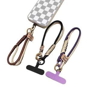 Dragonne universelle courte pour téléphone, accessoire portable, résistante aux chutes, polyvalente, pour extérieur, avec blocs de couleur, pour bouteille d'eau - Product Image 2