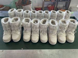 <span class=keywords><strong>Botas</strong></span> de <span class=keywords><strong>Nieve</strong></span> Personalizadas al por Mayor para el Mercado Europeo, Impermeables, Cálidas, Ligeras, de Moda Invernal, para Hombre y Mujer - Product Image 2