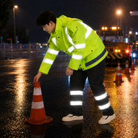 Ensemble imperméable durable et réfléchissant pour la protection contre les intempéries, idéal pour les agents de sécurité, les agents de circulation et les agents d'assainissement (veste et pantalon)