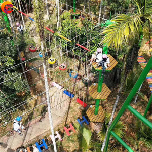 Serie di Espansione per Parchi Divertimento: Attrezzature per Parco Giochi Avventura nella Giungla con Arrampicata e Giochi all'Aperto - Product Image 1