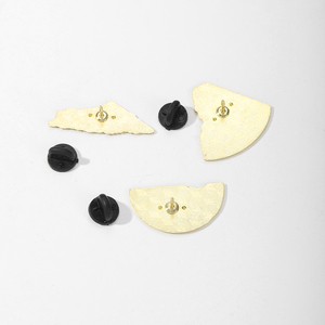 Bros Pin Berbentuk Semangka dari Paduan Seng Berlapis Emas untuk Mendukung Palestina, Cocok untuk Acara Hari Nasional - Product Image 6