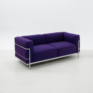 เก้าอี้โซฟาเดี่ยวทันสมัยพร้อมดีไซน์มินิมอล โครงเหล็กทรงสี่เหลี่ยมและเบาะหนังเทียมสำหรับห้องนั่งเล่น อพาร์ทเมนต์ โรงแรม สำนักงาน - Product Image 6