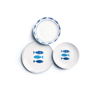Juego de Vajilla Excelsa de 18 Piezas, Platos de Porcelana Azul Océano con Diseño de Peces, Estilo Nórdico, Apto para Lavavajillas - Product Image 1