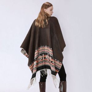 Ponchos y Capas Clásicos de Lana Larga para Mujer, Cálidos de Invierno, con Capucha Abierta y Borlas, para Actividades al Aire Libre - Product Image 2