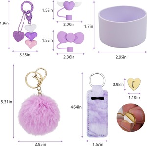 Pendentif pour gobelet 40OZ Set d'accessoires décoratifs Couvercle <span class=keywords><strong>de</strong></span> <span class=keywords><strong>paille</strong></span> anti-dérapant en silicone Sous-verre Fleur Charm Furry Ball Keychain - Product Image 2