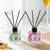 Diffuseur de parfum d'ambiance de luxe 130 ml en gros, désodorisant et purificateur d'air pour salle de bain, ensemble diffuseur à bâtonnets