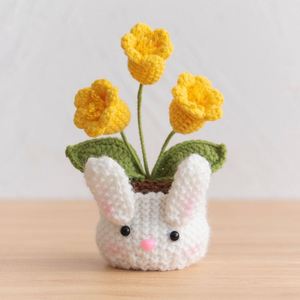 Lapin en crochet avec plantes en pot et fleurs artificielles multi-têtes, 100% fait main, pour décoration de bureau, cadeau de fêtes, jouets très demandés - Product Image 1
