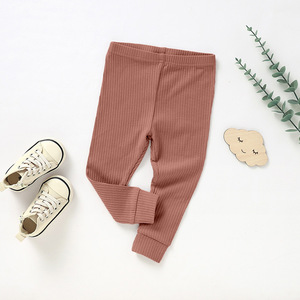 Leggings bébé en coton uni doux pour l'hiver, pantalons de pyjama pour bébé, fabrication d'usine, fournisseur printemps-automne - Product Image 3
