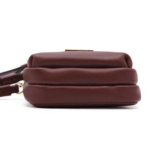 Mini portefeuille à bandoulière en cuir PU pour femme avec trois poches zippées Organisateur de clés Logo personnalisé Nouveau style portable à la mode - Product Image 4