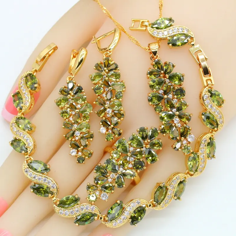 Mode Luxe Groene Peridot Gouden Sieraden Set Oorbellen Hanger Ring Armband Festival Verjaardagscadeau Voor Vrouwen