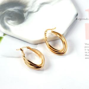 Pendientes de Aro y Perno de Acero Inoxidable para Mujer, Color Oro Pulido, con Perlas de Oro de 18 Quilates, Venta al por Mayor, Joyería para Mujer - Product Image 3