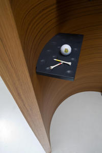 Rangement rond de luxe pour équipement de golf avec étagères en métal élégantes Armoire de rangement moderne pour équipement de golf - Product Image 6